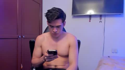 Lucian Gomez online show from 10-06-25, 07:33