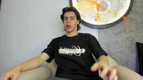 lucian_greyy online show from 10-19-25, 03:51