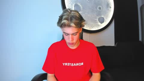 lucian_greyy online show from 11-10-25, 05:06