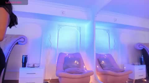 Luciana online show from 10-26-25, 06:03