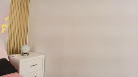 Snapshot of lucianagarcia1 chatting on 09-29-25, 07:51 Luciana online show from 09-29-25, 07:51