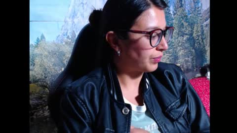 Lucy online show from 10-18-25, 07:09