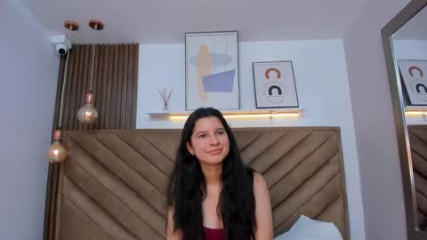Snapshot of lucianasmith_ chatting on 02-28-25, 05:59 Luci online show from 02-28-25, 05:59