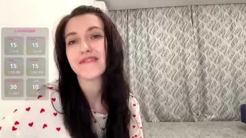 Snapshot of lucibeveridge chatting on 11-27-25, 07:38 Mary online show from 11-27-25, 07:38