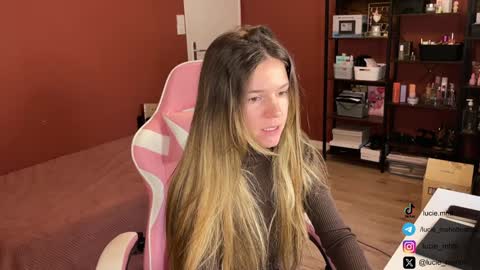 Lucie hot follow me on  online show from 01-31-25, 08:43
