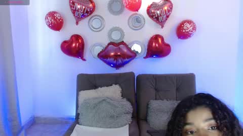 Lucie - online show from 02-12-25, 07:02