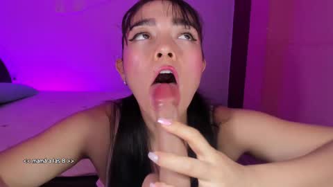 Snapshot of luciemaurerr chatting on 10-17-25, 03:42 Luciemaurer online show from 10-17-25, 03:42