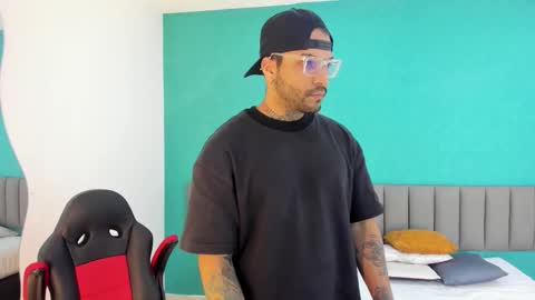 Snapshot of lucifer_master_666 chatting on 01-14-26, 11:38 lucifer_master_666 online show from 01-14-26, 11:38