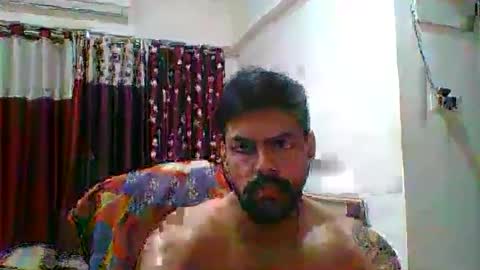 Snapshot of luciferdustin chatting on 10-23-25, 01:43 luciferdustin online show from 10-23-25, 01:43