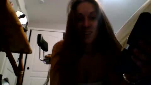 Snapshot of luciferford chatting on 11-16-25, 12:49 sadcl0wnn online show from 11-16-25, 12:49