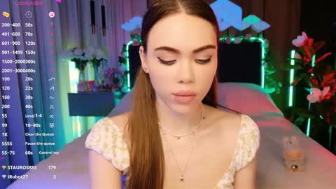 MimiFors online show from 11-20-25, 04:51