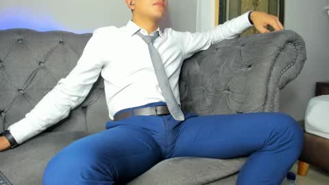Snapshot of lucii_fer_ chatting on 12-30-24, 05:34 Leo online show from 12-30-24, 05:34