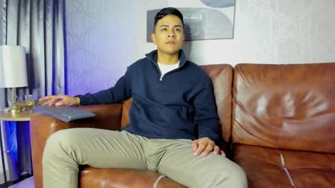 Snapshot of lucii_fer_ chatting on 01-17-25, 10:55 Leo online show from 01-17-25, 10:55