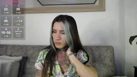 Snapshot of luciiana_lol chatting on 02-11-26, 11:26 luciiana online show from 02-11-26, 11:26