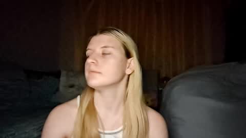 Monika online show from 10-12-25, 08:08