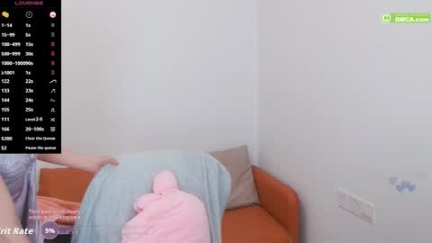 Snapshot of luckrose chatting on 11-25-25, 03:17 Jinn online show from 11-25-25, 03:17