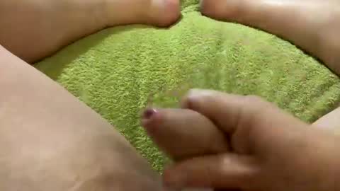 Snapshot of lucky1961 chatting on 02-13-25, 05:44 lucky1961 online show from 02-13-25, 05:44