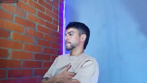 Snapshot of lucky_blessed chatting on 10-07-25, 06:16 lucky_blessed online show from 10-07-25, 06:16