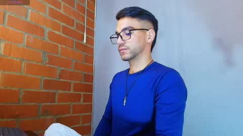 Snapshot of lucky_blessed chatting on 10-11-25, 03:32 lucky_blessed online show from 10-11-25, 03:32