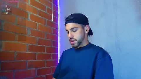 Snapshot of lucky_blessed chatting on 10-25-25, 10:23 lucky_blessed online show from 10-25-25, 10:23