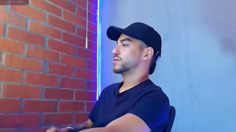 Snapshot of lucky_blessed chatting on 11-12-25, 06:52 lucky_blessed online show from 11-12-25, 06:52