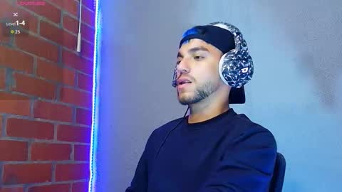 Snapshot of lucky_blessed chatting on 11-17-25, 07:47 lucky_blessed online show from 11-17-25, 07:47