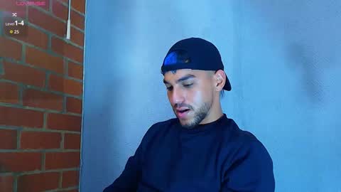 Snapshot of lucky_blessed chatting on 11-17-25, 07:52 lucky_blessed online show from 11-17-25, 07:52