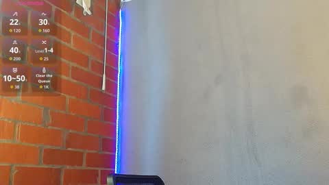 Snapshot of lucky_blessed chatting on 12-19-25, 06:37 lucky_blessed online show from 12-19-25, 06:37