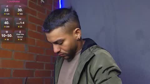 Snapshot of lucky_blessed chatting on 02-25-26, 12:04 lucky_blessed online show from 02-25-26, 12:04