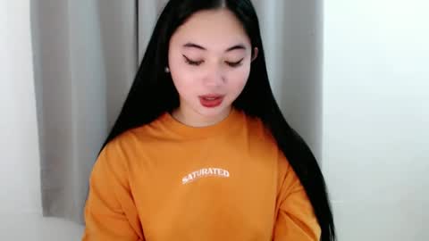 mariel online show from 03-09-25, 02:32