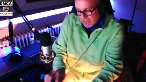        call me  Stefan online show from 03-09-25, 12:10