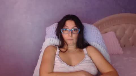 luckylinda23 online show from 11-28-25, 04:31