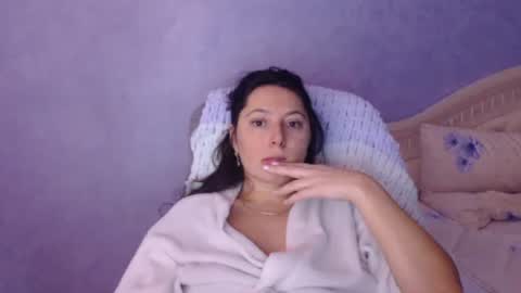 luckylinda23 online show from 01-05-26, 05:27