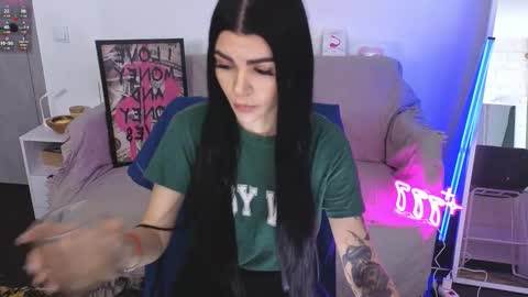 Monika online show from 10-29-25, 11:56