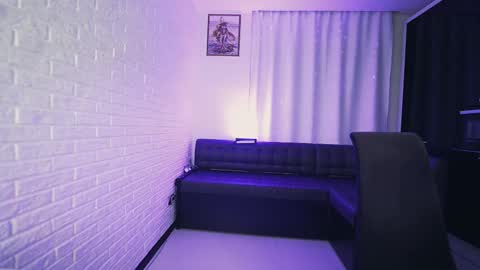 Snapshot of luckysam6 chatting on 02-09-25, 11:25 SAMMY online show from 02-09-25, 11:25