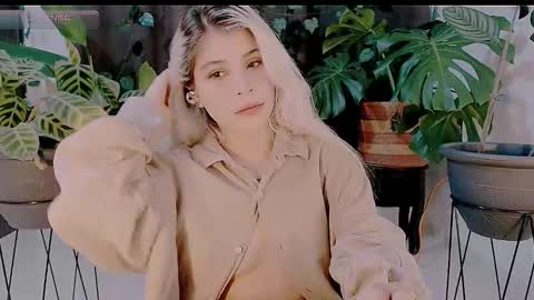 luckysapphire777 online show from 10-30-25, 07:14