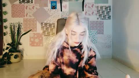 luckysapphire777 online show from 02-26-26, 08:13