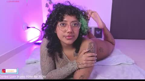 Luanis online show from 03-07-26, 01:35