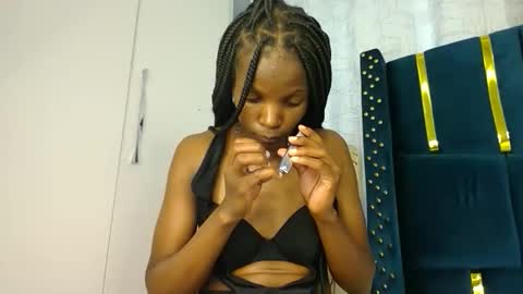 brielle online show from 10-13-25, 06:57