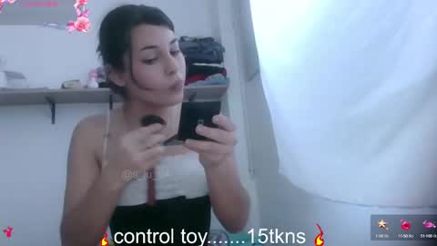 Snapshot of lucrecia21_ chatting on 12-11-24, 12:34 Lucrecia... new accout...OFS LU 21 online show from 12-11-24, 12:34