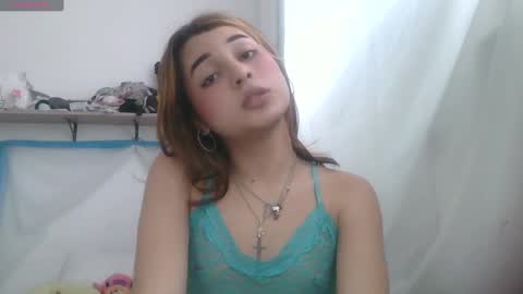 Snapshot of lucrecia21_ chatting on 01-20-25, 04:12 Lucrecia... new accout...OFS LU 21 online show from 01-20-25, 04:12
