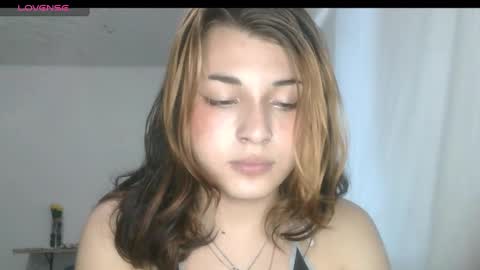 Snapshot of lucrecia21_ chatting on 02-21-25, 10:37 Lucrecia... new accout...OFS LU 21 online show from 02-21-25, 10:37