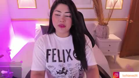 lucy online show from 12-22-24, 02:39