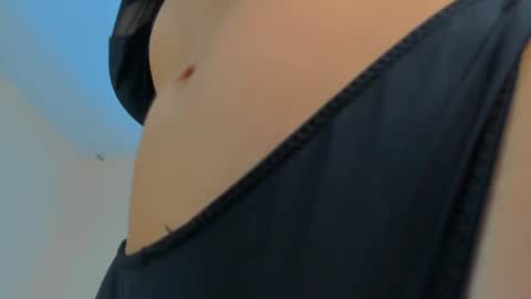 Snapshot of lucy__ray chatting on 02-20-25, 09:53 lucy__ray online show from 02-20-25, 09:53