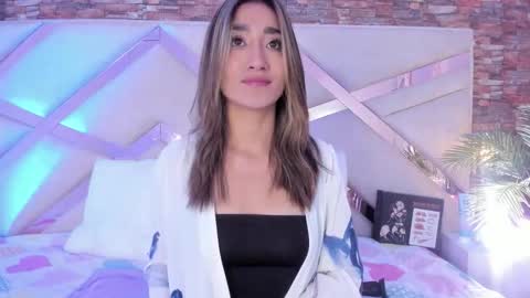 lucy_davies_ online show from 03-17-26, 11:35