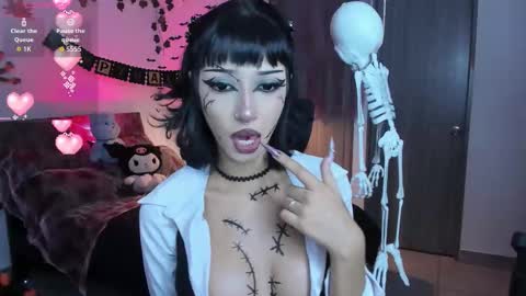 lucyfer online show from 10-05-25, 07:39