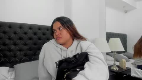 Snapshot of lucy_garzon chatting on 03-25-26, 11:49 lucy_garzon online show from 03-25-26, 11:49