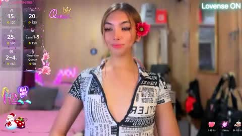 Snapshot of lucy_gray29 chatting on 02-26-26, 01:15 Lucy online show from 02-26-26, 01:15