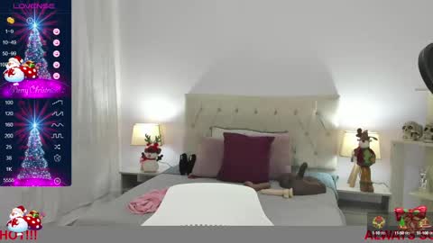 Lucia online show from 12-15-24, 10:37