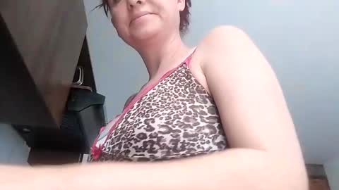 Lucia online show from 03-09-25, 04:44